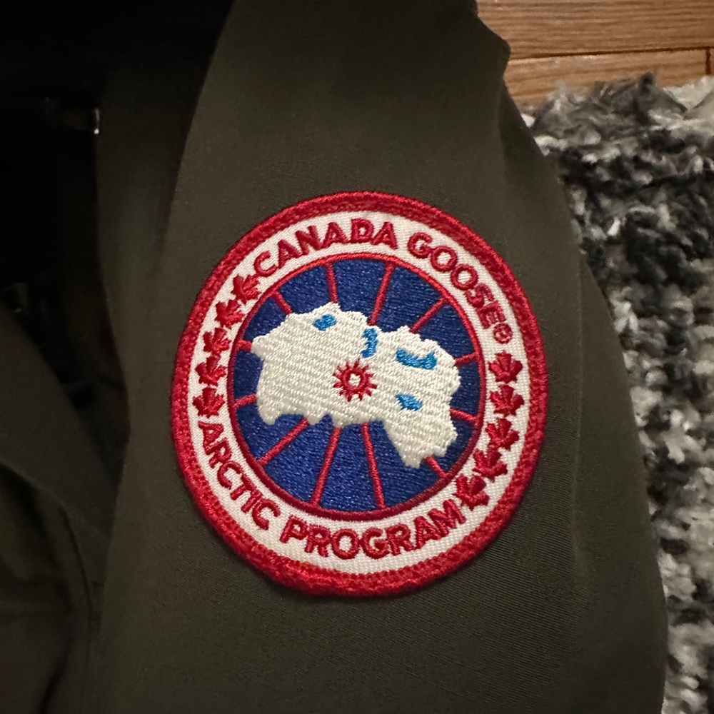 CANADA GOOSE BRONTE PARKA Down Jacket Military Green Khaki Polyester - Picture 5 of 14